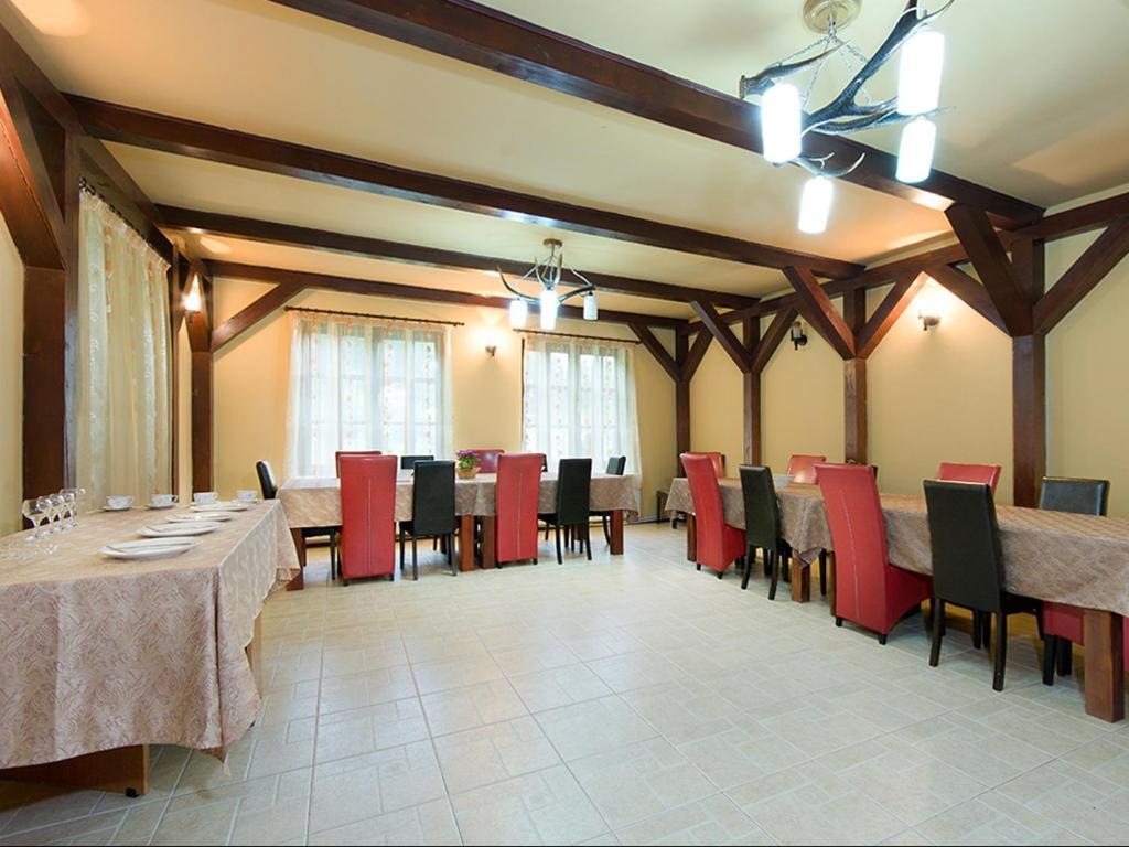 Pensiunea Bobu Hotel Békási-víztározó Kültér fotó